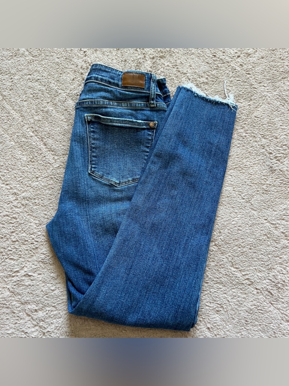 Judy Blue Maternity Skinny Fit Raw Hem Jeans Preppy Minimalist Capsule Sz 9/29